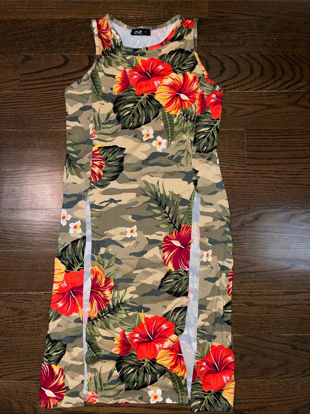 Love Sleeveless Tropical Hibiscus One-Piece